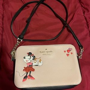 Kate spade New York purse 🤍